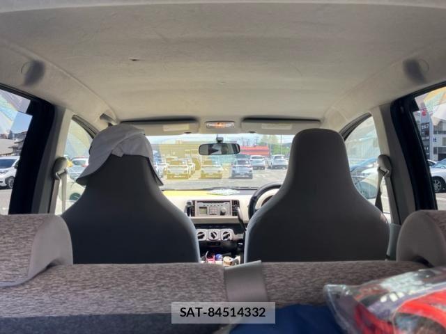 Toyota PASSO 2011-07 8037561-18