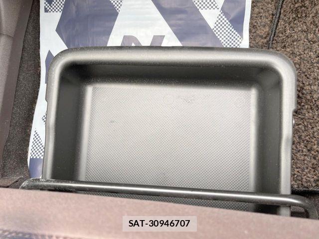 Toyota PASSO 2011-08 8037555-4