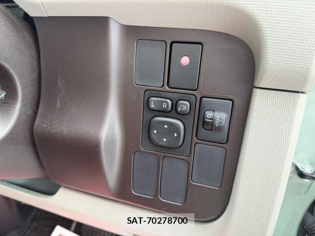 Toyota PASSO 2015-07 8037553-21