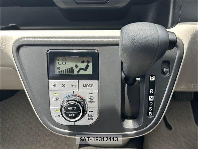 Toyota PASSO 2016-06 8075095-18