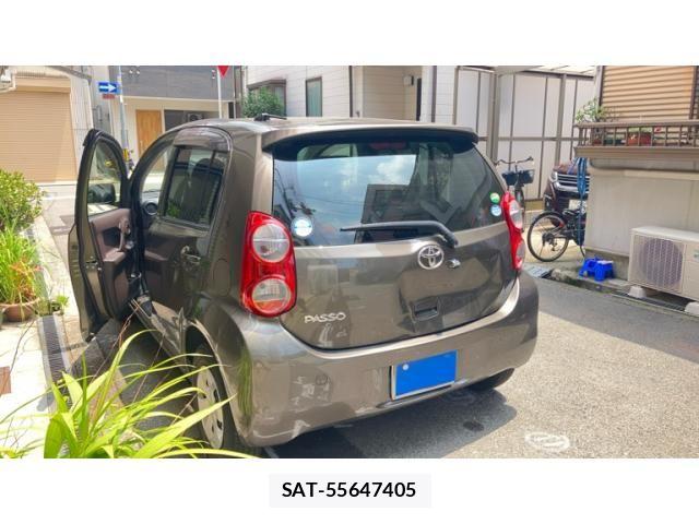 Toyota PASSO 2013-08 8101168-3