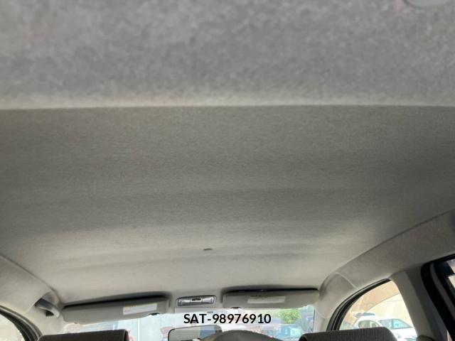Toyota PASSO 2011-11 8101165-11