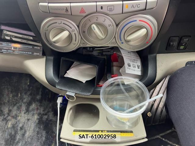 Toyota PASSO 2009-10 8101166-19