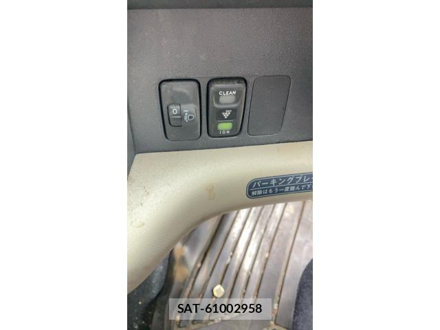 Toyota PASSO 2009-10 8101166-22