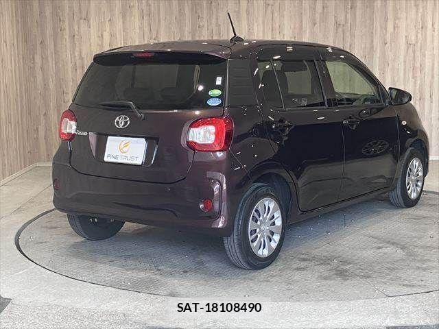 Toyota PASSO 2018-06 8101161-17