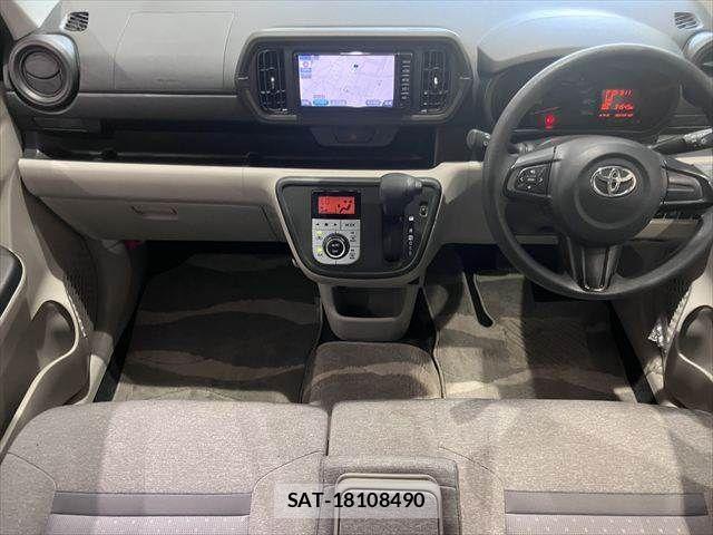 Toyota PASSO 2018-06 8101161-2