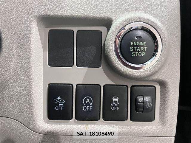Toyota PASSO 2018-06 8101161-6