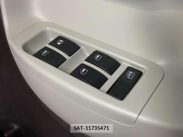 Toyota PASSO 2015-06 8101160-14