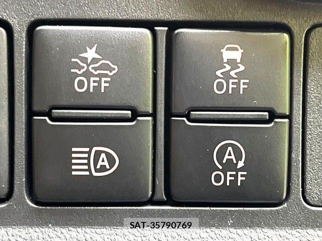 Toyota PASSO 2019-01 8101156-4
