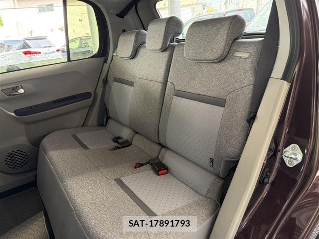 Toyota PASSO 2019-10 8101158-17