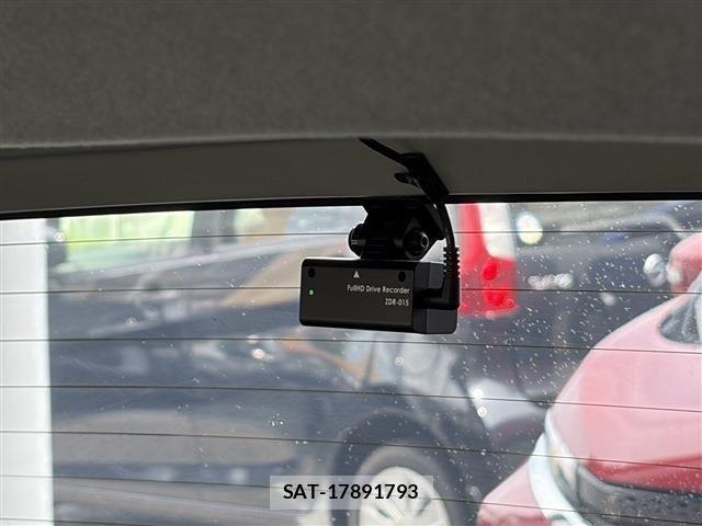 Toyota PASSO 2019-10 8101158-18