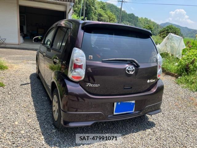 Toyota PASSO 2010-07 8101169-3