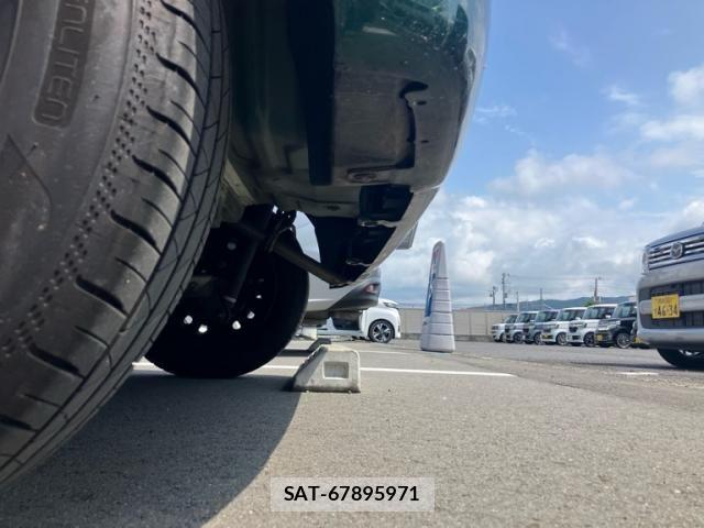 Toyota PASSO 2017-07 8101163-14