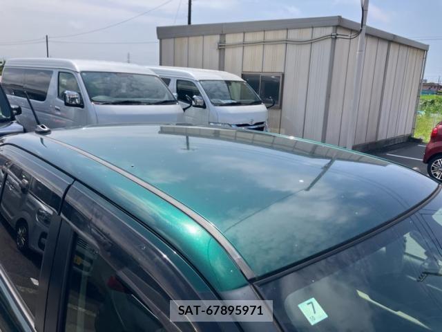 Toyota PASSO 2017-07 8101163-5