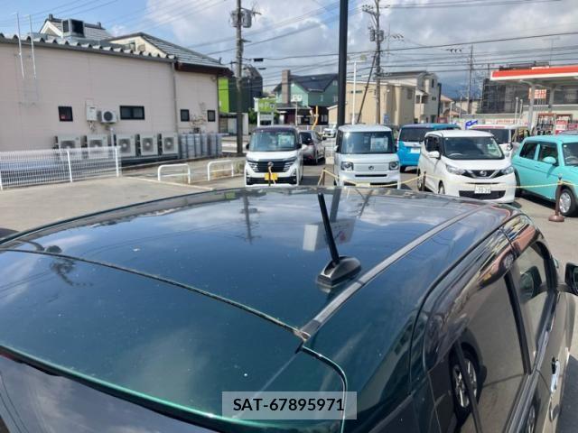 Toyota PASSO 2017-07 8101163-6