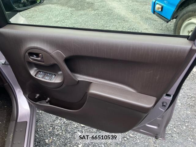 Toyota PASSO 2014-03 8101162-10
