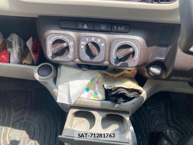 Toyota PASSO 2011-10 8131844-21