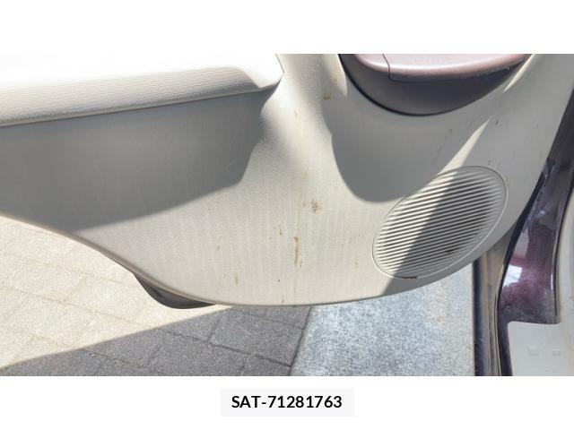 Toyota PASSO 2011-10 8131844-23