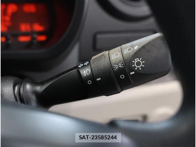 Toyota PASSO 2017-08 8131833-25