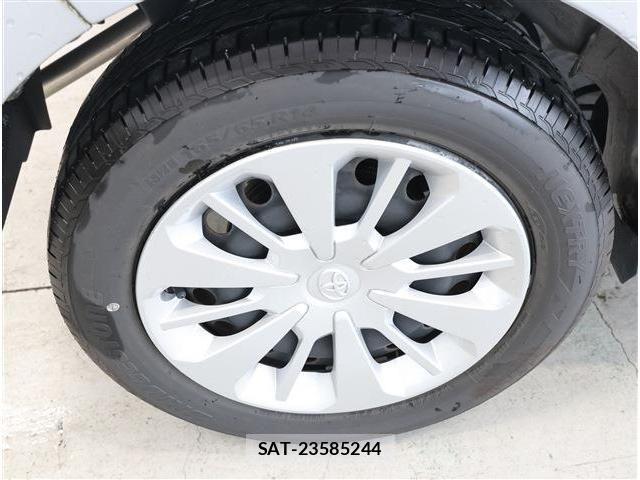 Toyota PASSO 2017-08 8131833-7