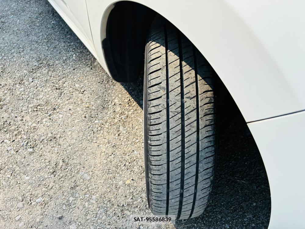 Toyota PASSO 2019-07 8079872-32