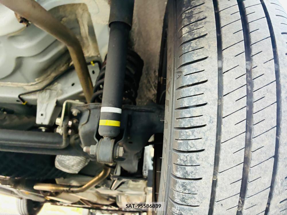 Toyota PASSO 2019-07 8079872-36