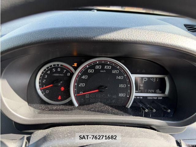 Toyota PASSO 2016-09 8146406-12