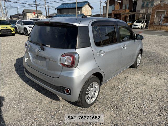 Toyota PASSO 2016-09 8146406-1