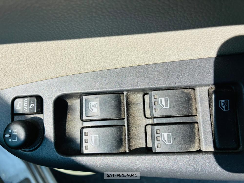 Toyota PASSO 2019-07 8023014-21