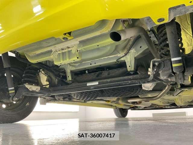 Toyota PASSO 2019-01 8158992-14