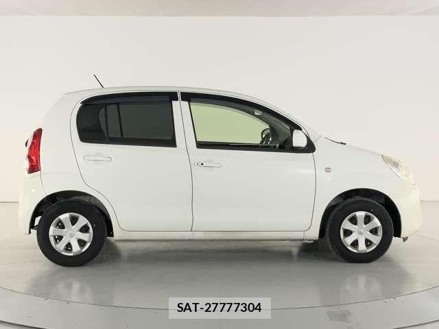 Toyota PASSO 2013-11 8158993-8