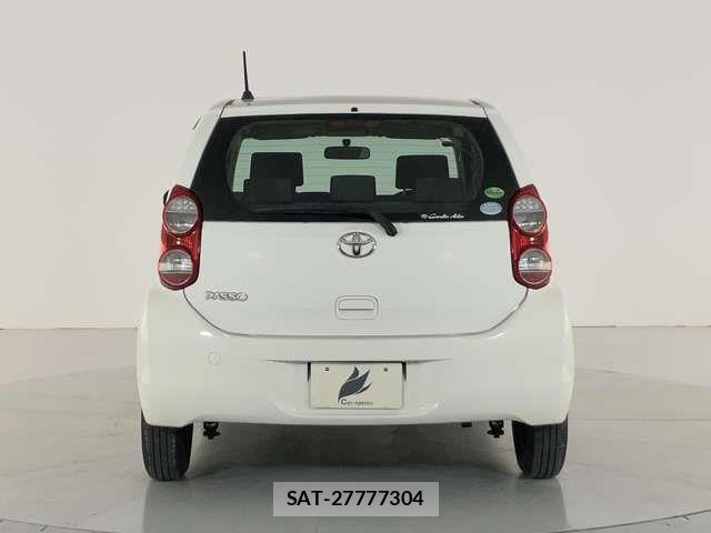 Toyota PASSO 2013-11 8158993-6