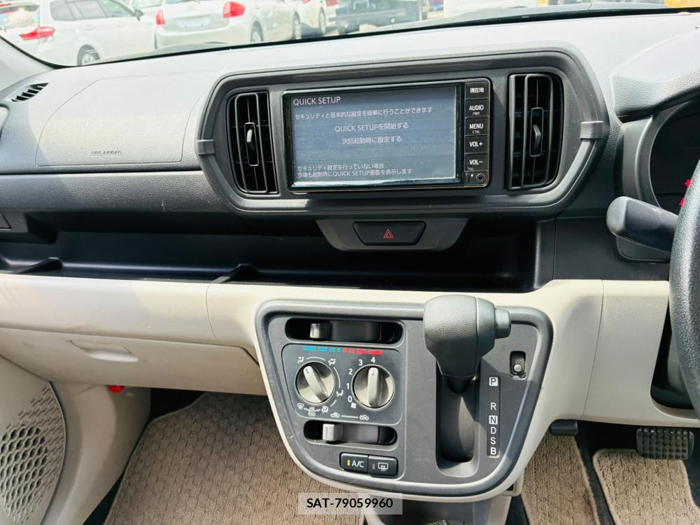 Toyota PASSO 2019-04 8144166-17