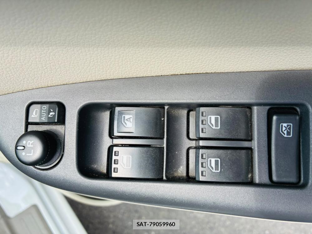 Toyota PASSO 2019-04 8144166-19