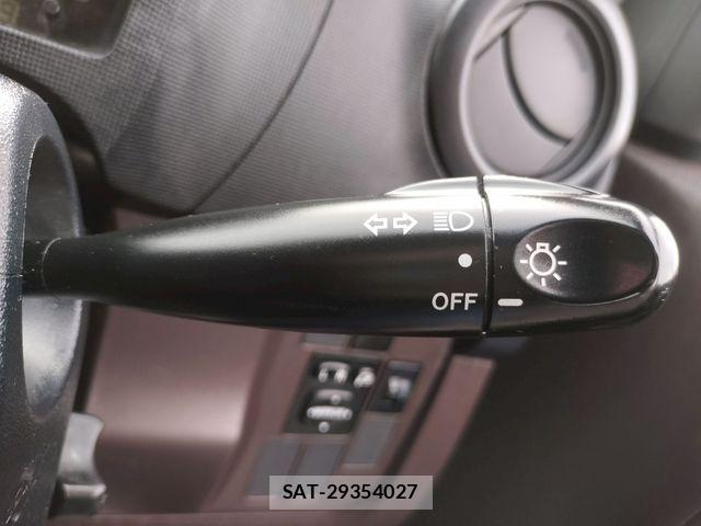 Toyota PASSO 2013-06 8209493-22
