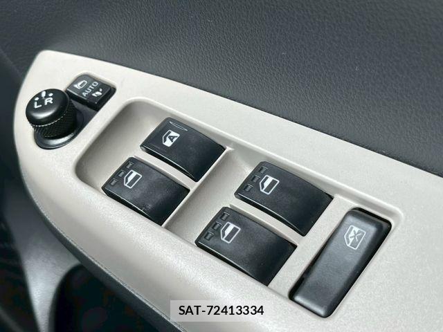 Toyota PASSO 2016-06 8209485-24