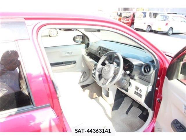 Toyota PASSO 2018-08 8209489-10