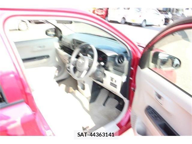 Toyota PASSO 2018-08 8209489-11