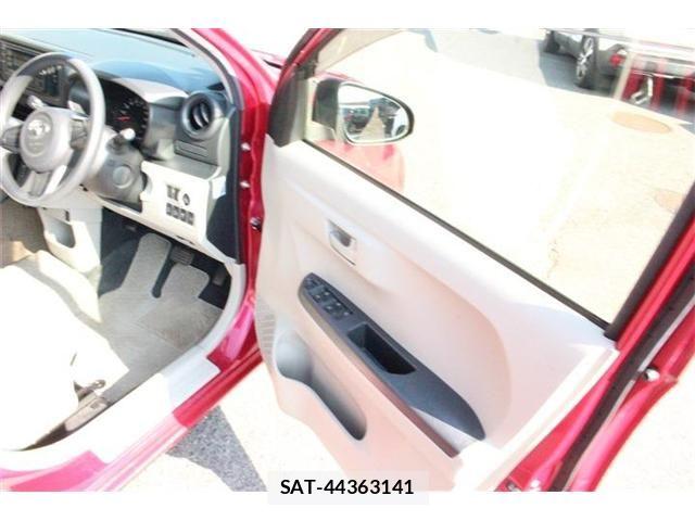 Toyota PASSO 2018-08 8209489-12