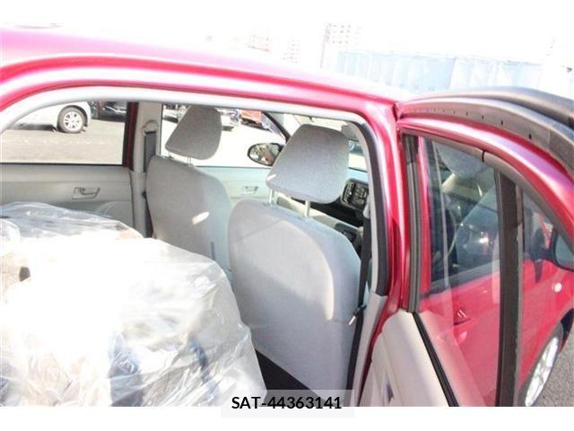 Toyota PASSO 2018-08 8209489-21