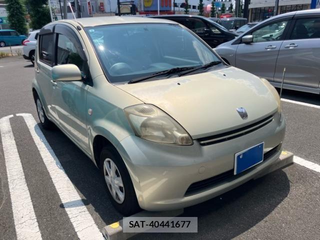 Toyota PASSO 2005-02 8209494-2