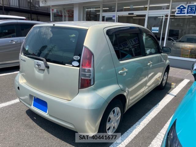 Toyota PASSO 2005-02 8209494-6