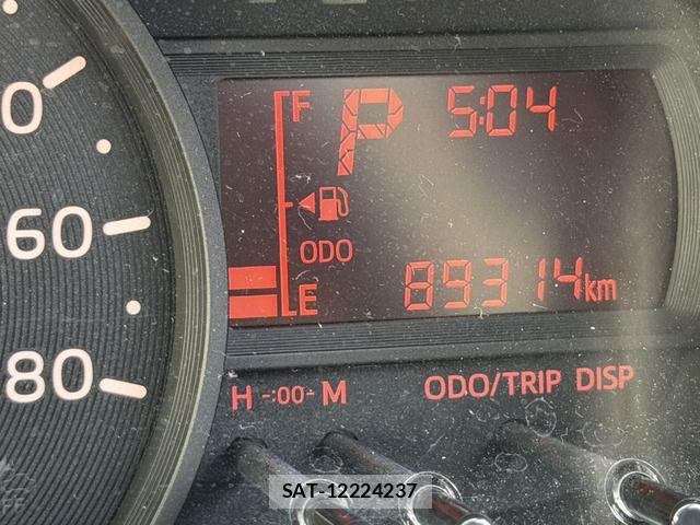 Toyota PASSO 2017-05 8209488-11