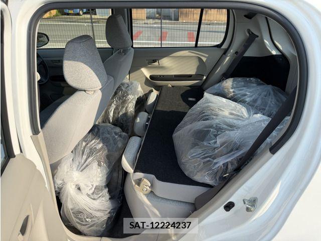 Toyota PASSO 2017-05 8209488-17