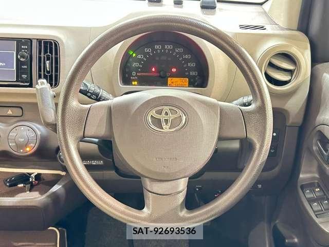Toyota PASSO 2014-08 8209490-9