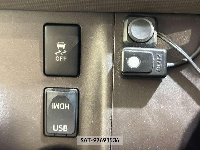 Toyota PASSO 2014-08 8209490-14