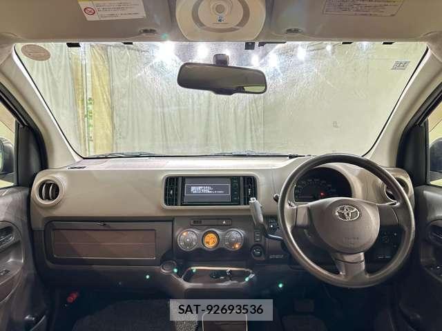 Toyota PASSO 2014-08 8209490-16