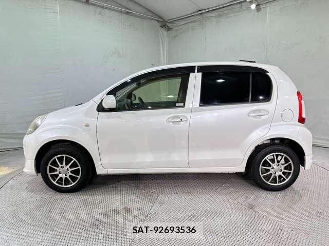 Toyota PASSO 2014-08 8209490-7