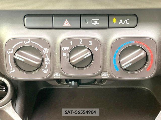 Toyota PASSO 2015-04 8209491-4