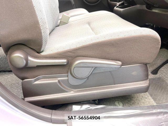 Toyota PASSO 2015-04 8209491-5